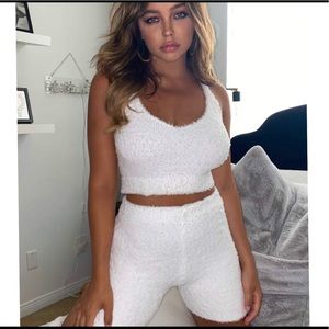 Honeybum Cozy White Lounge Short Set